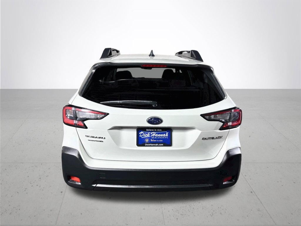 Used 2023 Subaru Outback Premium AWD/4WD image 7