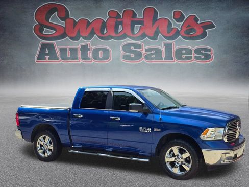 Used 2017 RAM 1500 Big Horn AWD/4WD image 1