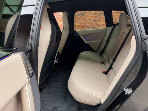 Used 2026 BMW iX xDrive45 image 24