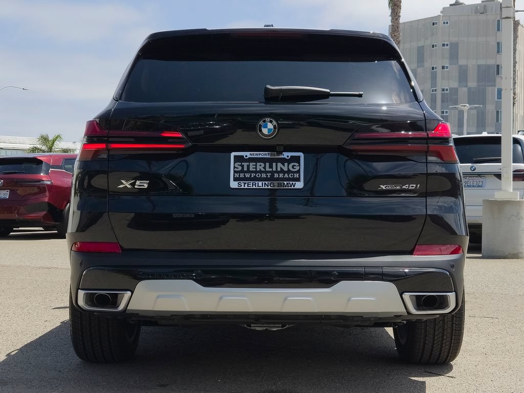 New 2026 BMW X5 xDrive40i w/ Parking Assistance Package AWD/4WD image 17