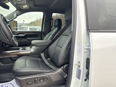 New 2026 Chevrolet Silverado 3500 LT w/ Convenience Package image 14