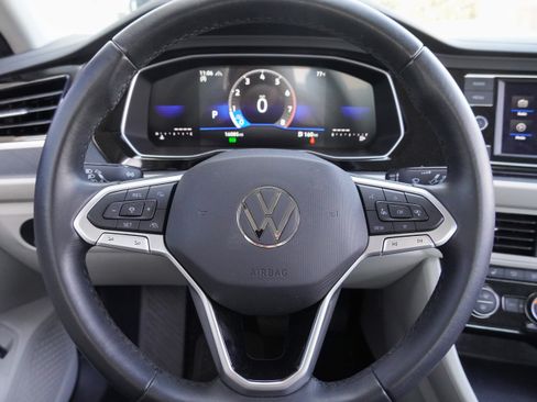 Used 2024 Volkswagen Jetta SE w/ Black Wheel Package FWD image 16