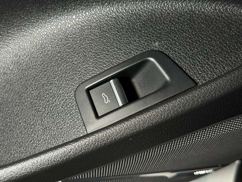 Used 2017 Audi Q7 3.0T Premium Plus AWD/4WD image 28