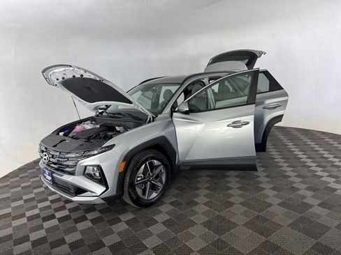 Used 2026 Hyundai Tucson SEL Plus FWD image 13