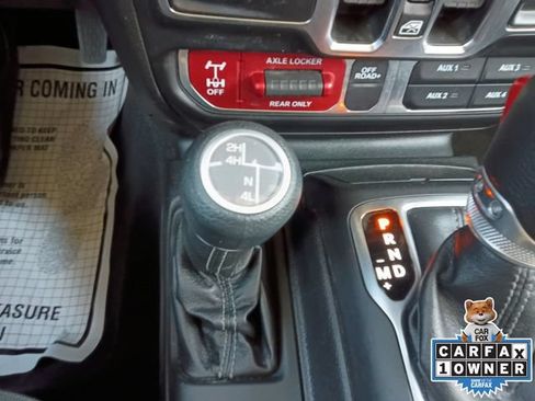 Used 2026 Jeep Gladiator Mojave AWD/4WD image 10