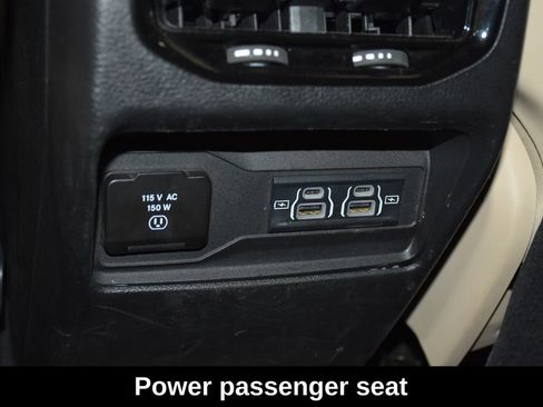 Used 2023 Jeep Grand Cherokee L Limited AWD/4WD image 31
