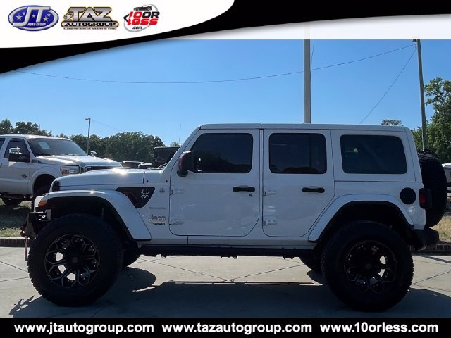 Used 2022 Jeep Wrangler Unlimited Sahara w/ Cold Weather Group AWD/4WD image 4