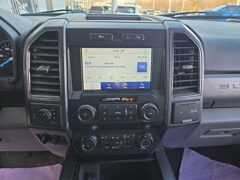 Used 2021 Ford F250 XLT w/ XLT Premium Package image 15