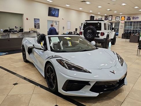 Used 2023 Chevrolet Corvette Stingray Preferred Conv w/ 2LT image 10
