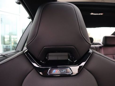 New 2026 BMW M5 w/ Executive Package image 41
