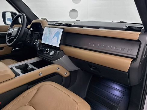 New 2026 Land Rover Defender 110 X AWD/4WD image 31