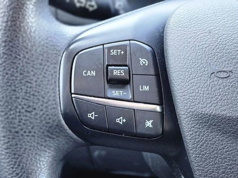 Used 2022 Ford Transit 350 XLT image 17