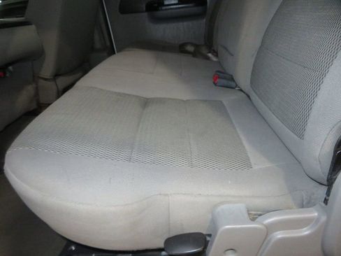 Used 2005 Ford F350 XLT image 24