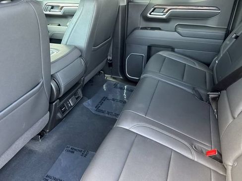 Used 2025 GMC Sierra 1500 SLT RWD image 14