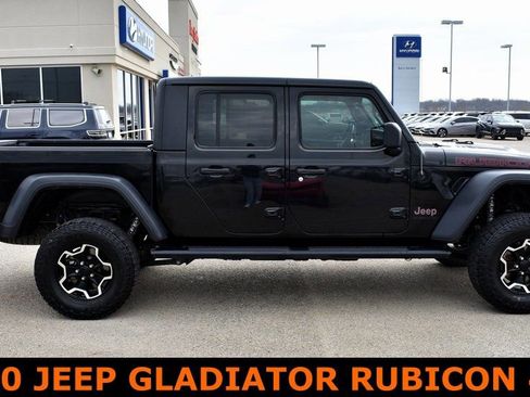 Used 2020 Jeep Gladiator Rubicon image 2