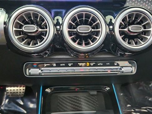 Used 2024 Mercedes-Benz EQB 250+ 250+ image 48