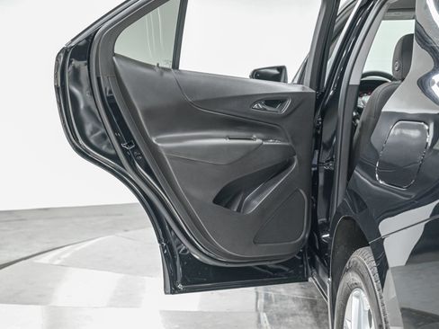 Used 2023 Chevrolet Equinox LT AWD/4WD image 26