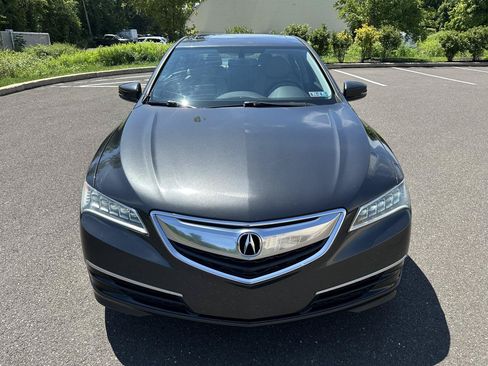Used 2016 Acura TLX FWD image 2