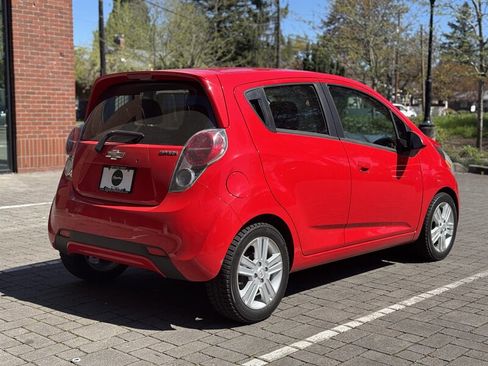 Used 2015 Chevrolet Spark LT image 6