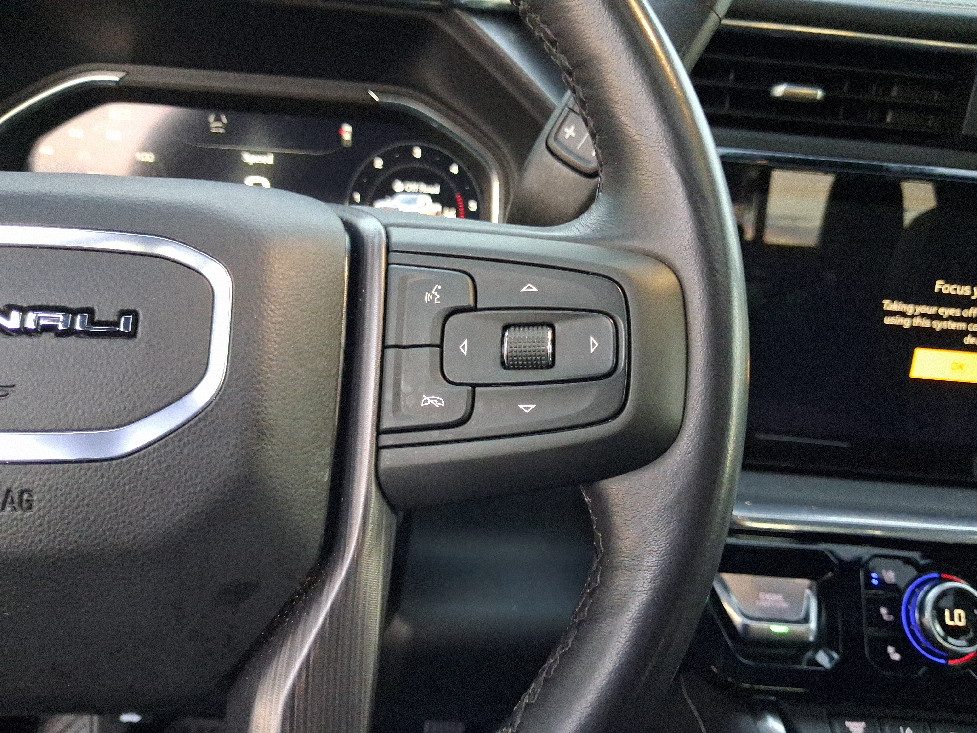 Used 2025 GMC Sierra 2500 Denali Ultimate AWD/4WD image 18