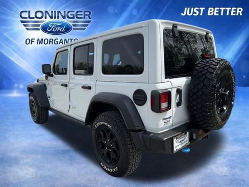 Used 2023 Jeep Wrangler Unlimited w/ Cold Weather Group AWD/4WD image 8