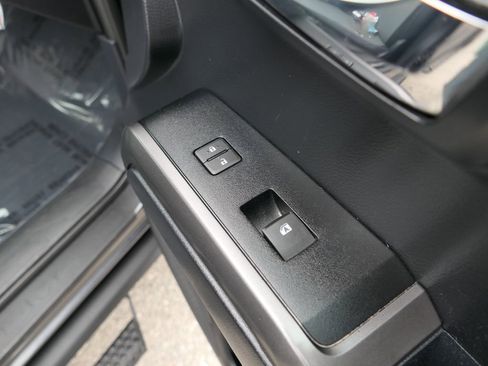 Used 2021 Toyota Tacoma TRD Off-Road image 23