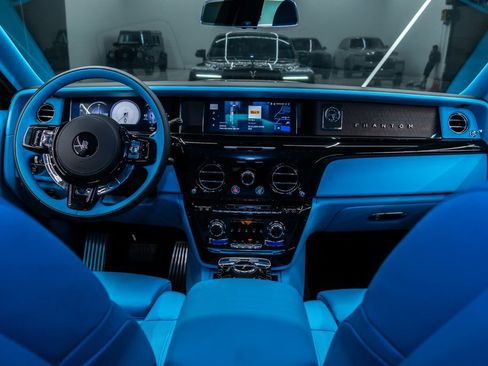 Used 2025 Rolls-Royce Phantom Mansory image 57