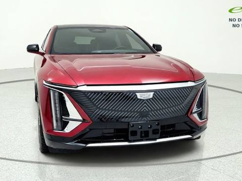 Used 2024 Cadillac Lyriq Tech w/ LPO, Floor Liner Package AWD/4WD image 2