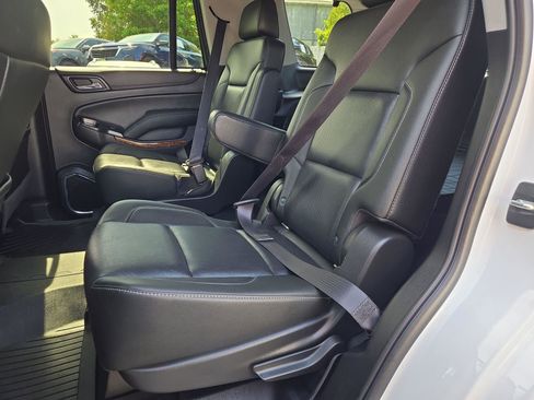 Used 2019 Chevrolet Tahoe Premier AWD/4WD image 32