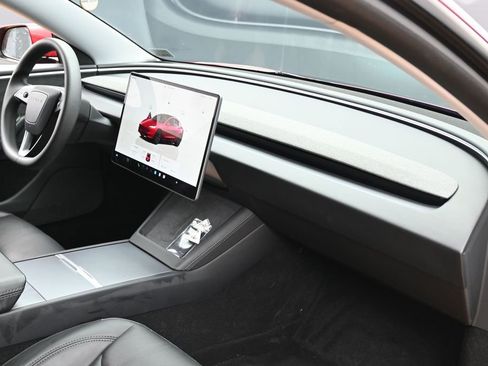 Used 2024 Tesla Model 3 Long Range AWD/4WD image 41