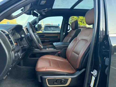 Used 2023 RAM 1500 Limited image 7