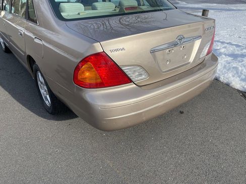 Used 2002 Toyota Avalon XL image 24