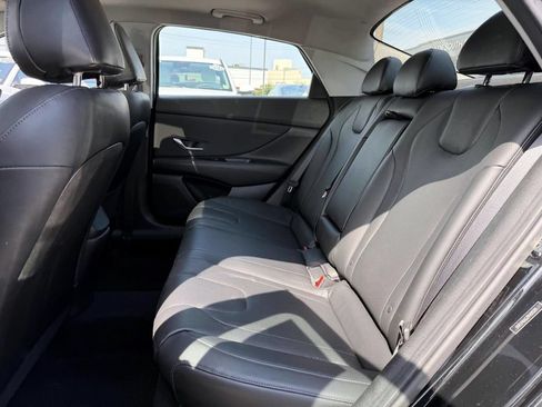 Used 2023 Hyundai Elantra Limited w/ Cargo Package FWD image 12