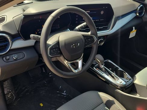 New 2026 Chevrolet Trax LT w/ Midnight Edition FWD image 22