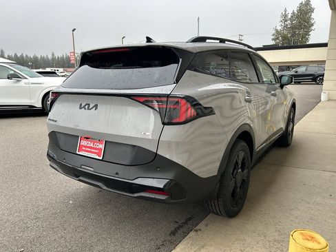 New 2026 Kia Sportage X-Line image 4