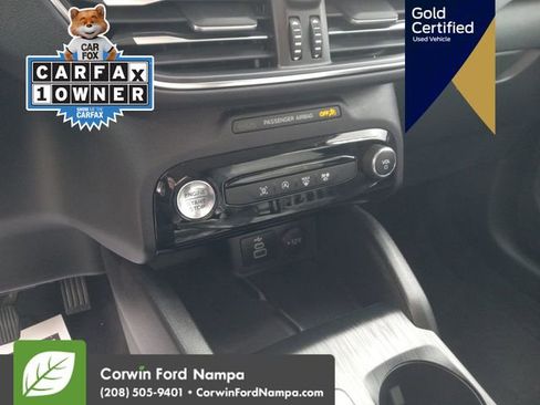 Used 2025 Ford Escape Platinum image 19