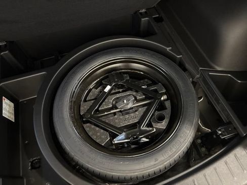 Used 2024 Chevrolet Blazer LT w/ LPO, Floor Liner Package FWD image 36