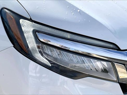 Used 2020 Honda Pilot Touring image 26