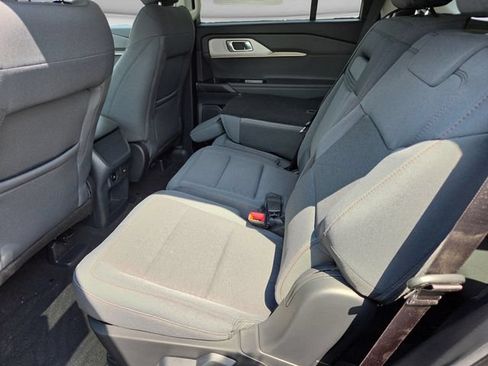 New 2026 Ford Explorer Active AWD/4WD image 26