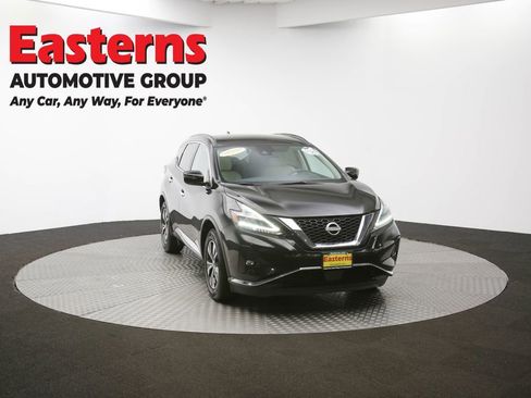 Used 2023 Nissan Murano SV image 47