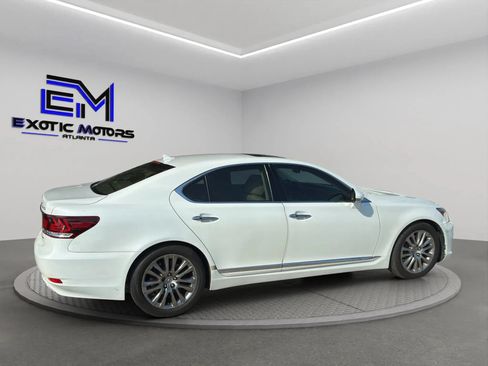 Used 2013 Lexus LS 460 AWD w/ Comfort Pkg image 5