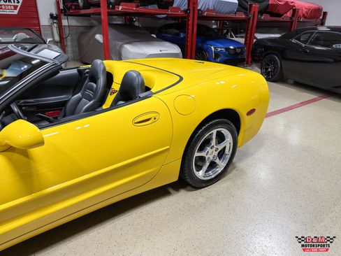 Used 2000 Chevrolet Corvette Convertible image 35