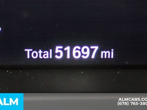 Used 2024 BMW X4 xDrive30i w/ Parking Assistance Package AWD/4WD image 39