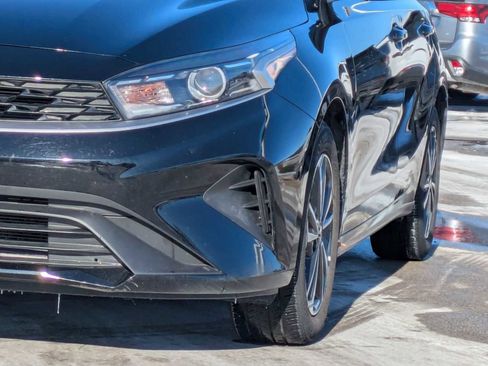 Used 2024 Kia Forte LXS image 10