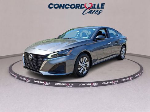 Certified 2025 Nissan Altima 2.5 S FWD image 4