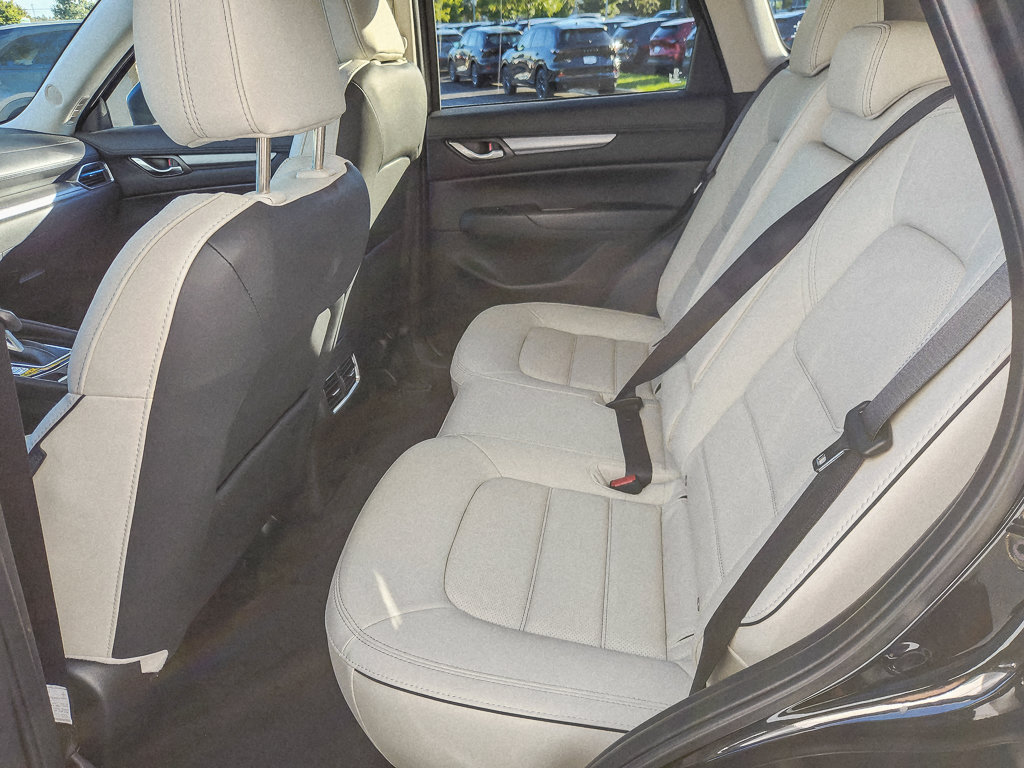 Used 2025 MAZDA CX-5 AWD 2.5 S w/ Preferred Package image 10
