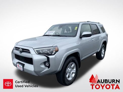 Used 2023 Toyota 4Runner SR5 AWD/4WD image 3