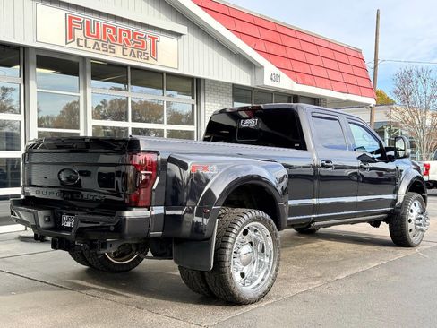 Used 2019 Ford F450 Lariat w/ Lariat Ultimate Package image 3