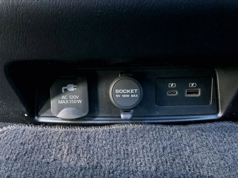 Used 2024 Nissan Armada SL w/ Midnight Edition Package image 34