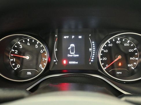 Used 2019 Jeep Compass Altitude image 20